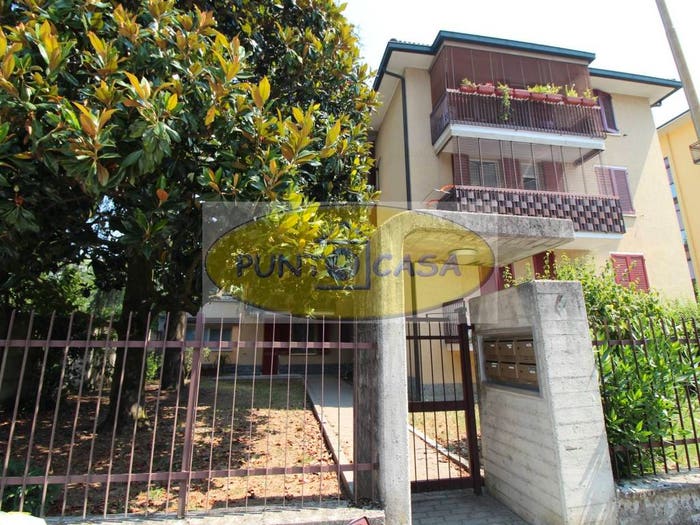 Appartamento trilocale in vendita in Via Galileo Galilei, Fanfani, Lodi