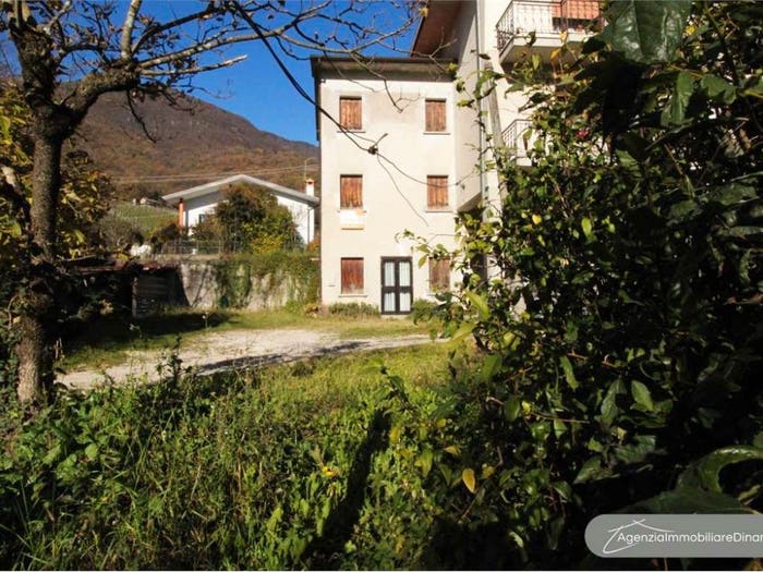 Casa quadrilocale in vendita in Via Pola, Centro, Miane