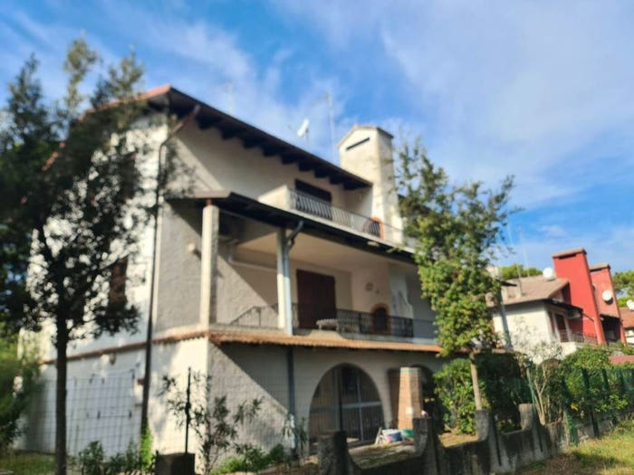Casa trilocale in vendita in Viale Pietro Mascagni, Lido di Spina, Comacchio