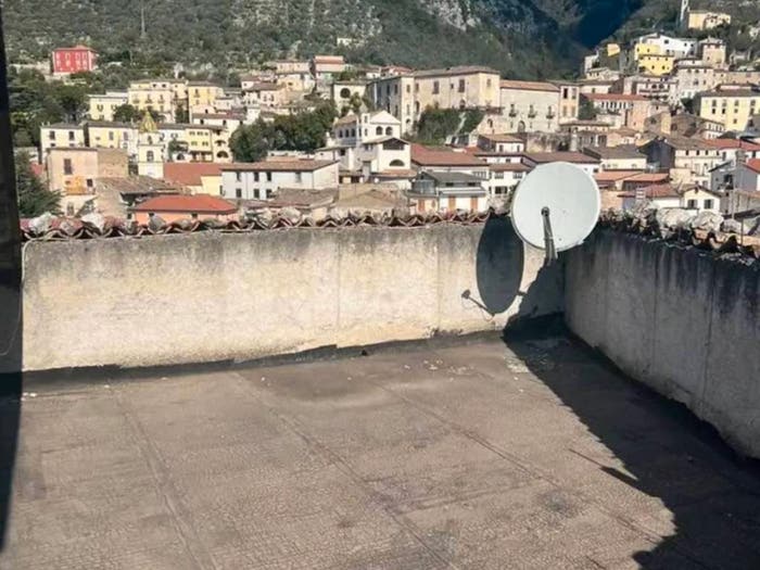 Casa con 6 locali in vendita in Via Alfonso Costantini, Piedimonte Matese