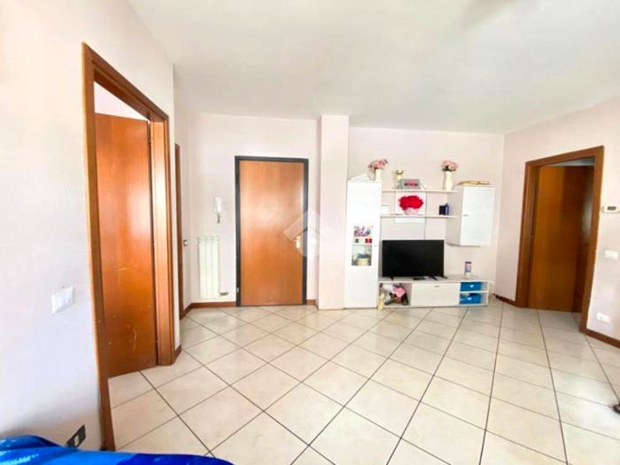 Appartamento trilocale in vendita in Via beato luigi palazzolo, Centro, Grumello del Monte