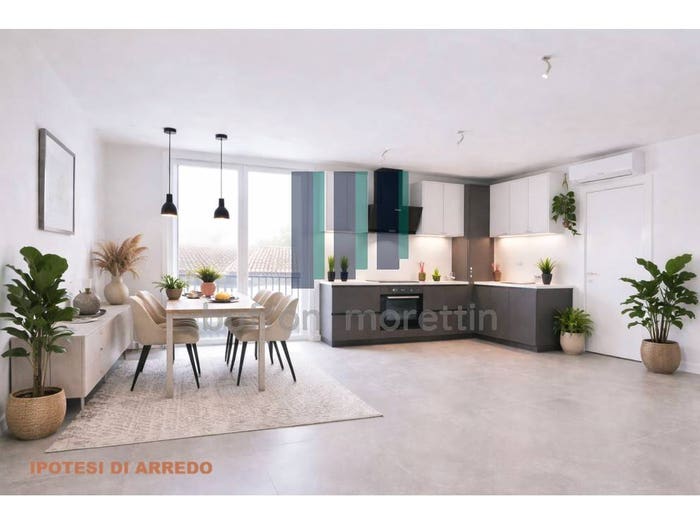 Appartamento con 5 locali in vendita in Via Sabbionera, Centro, Latisana
