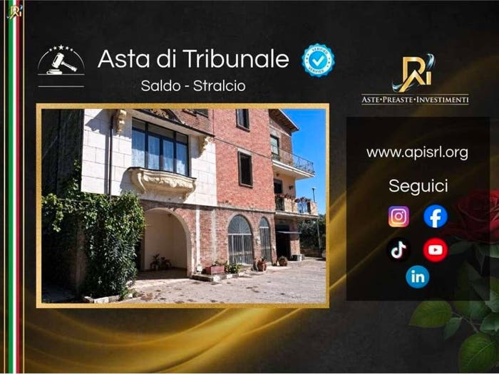 Casa con 5 locali in vendita in Via dei Saetta, Centro, Castel Sant'Elia