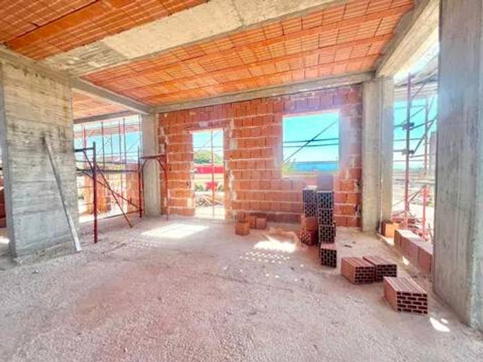 Casa trilocale in vendita in Via I Maggio, Campoleone Di Lanuvio, Lanuvio