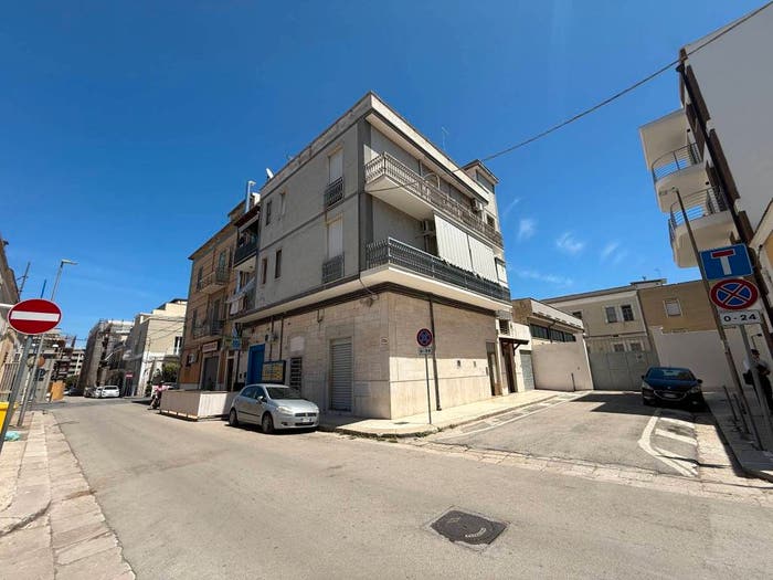 Appartamento trilocale in vendita in Via Magenta, Centro, Cerignola