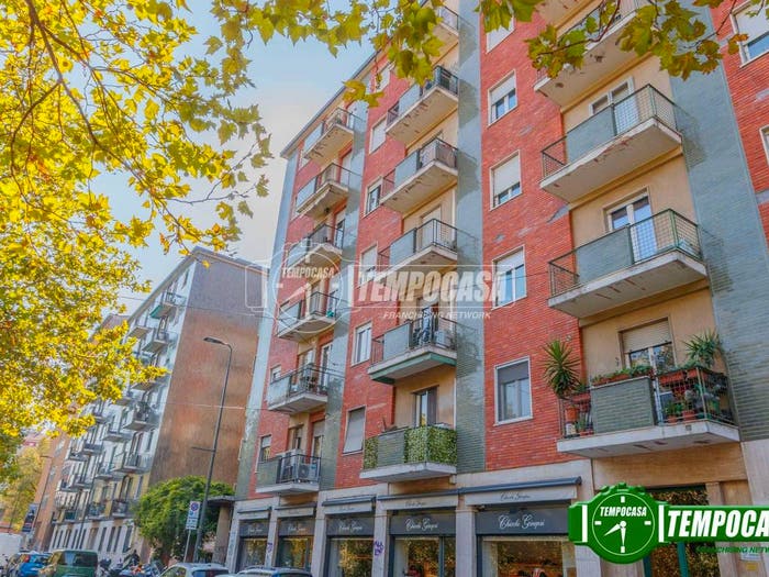 Appartamento trilocale in vendita in Viale Murillo, San Siro, Milano