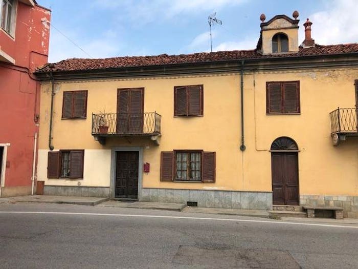 Casa con 5 locali in vendita in Via Savigliano, Costiglione Saluzzo, Costigliole Saluzzo