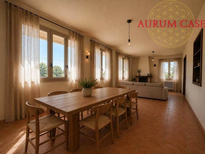Casa con 6 locali in vendita in Via del Papa, Crevalcore