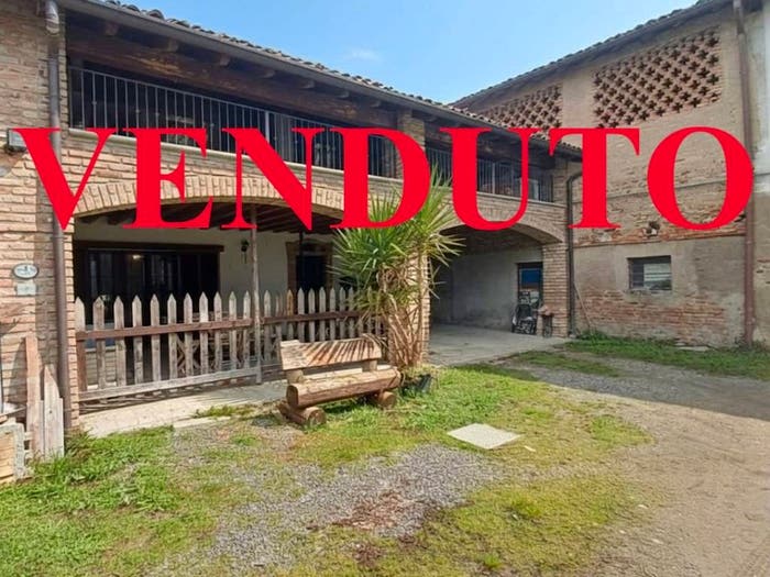 Casa quadrilocale in vendita in Cascina Cesarina, Cassano d'Adda