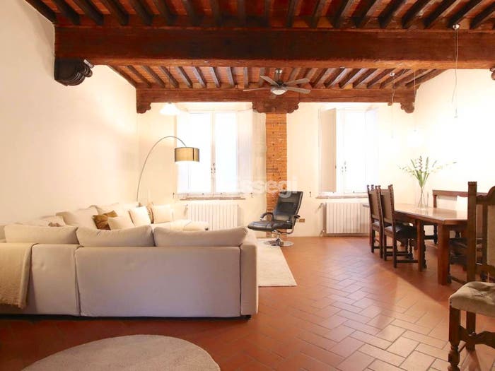 Appartamento quadrilocale in vendita in Via San Tommaso, Piazza Napoleone San Michele, Lucca