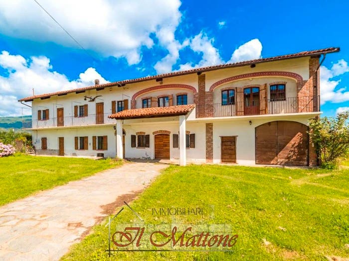 Casa con 6 locali in vendita in Via Colonna, Costigliole Saluzzo