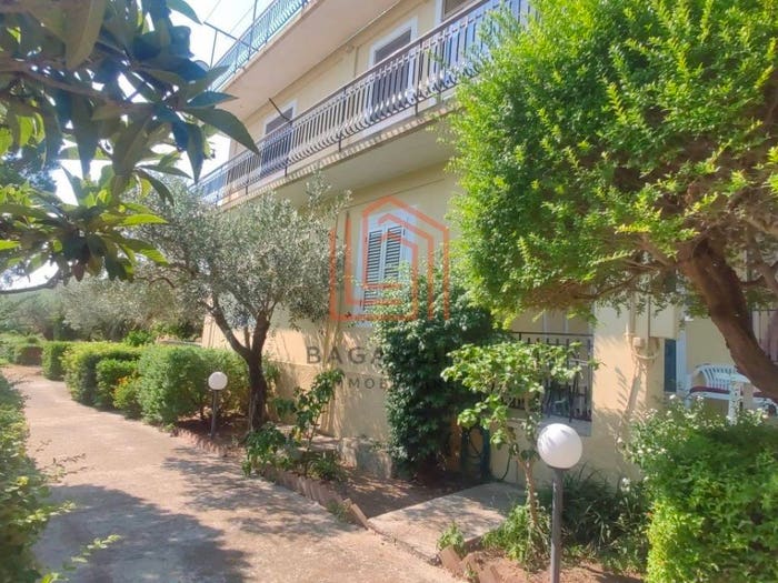 Casa con 6 locali in vendita in strada provinciale, Isola di Capo Rizzuto
