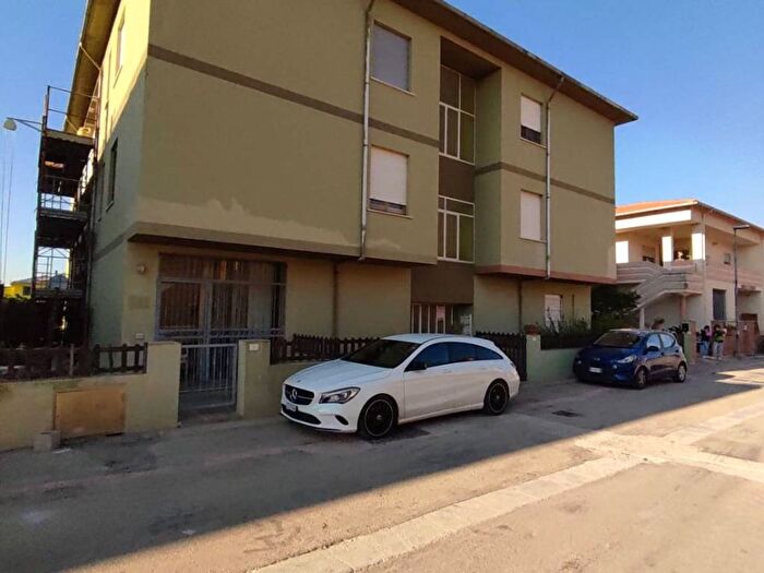 Appartamento trilocale in vendita in Via Venezia, Codaruina, Valledoria