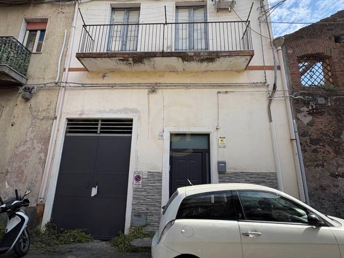 Appartamento trilocale in vendita in Via Galliano, Centro, Misterbianco