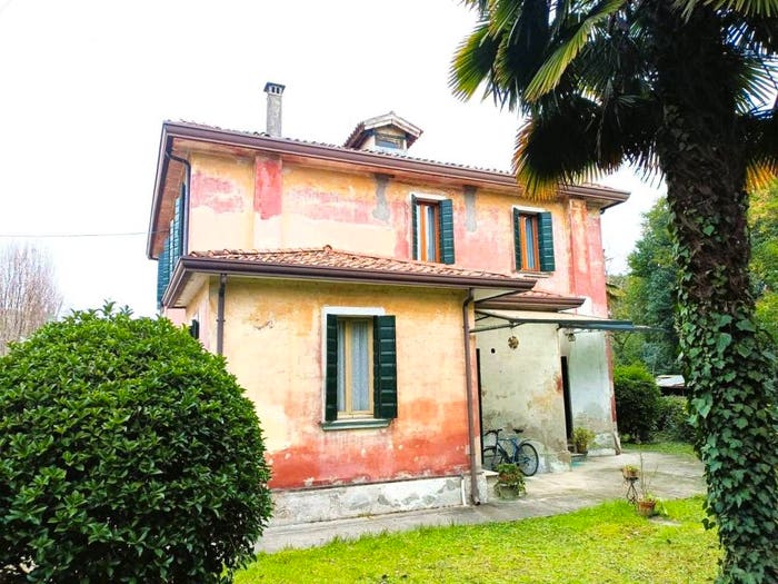 Casa con 6 locali in vendita in Strada Provinciale Ponte Catena Meolo, Centro, Meolo