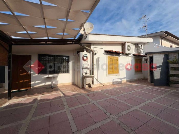 Casa trilocale in vendita in VIA GIULIANO DEI MEDICI, Borgo Hermada, Terracina