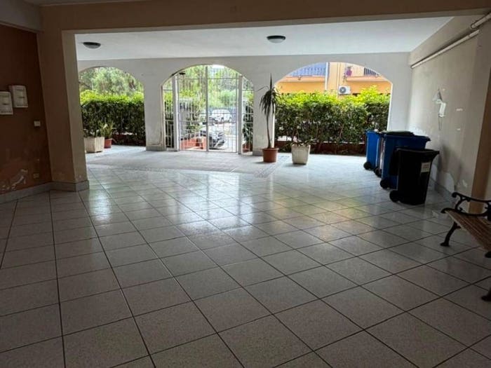 Appartamento con 5 locali in vendita in Via Ennio, Centro, Bagheria