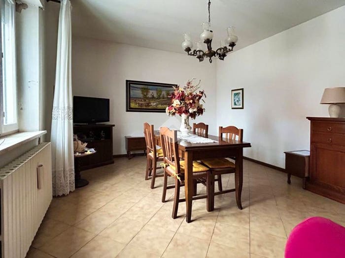Casa quadrilocale in vendita in Via Montesanto, San Bartolomeo, Ferrara