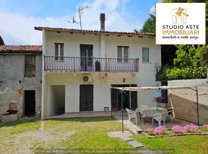 Casa con 5 locali in vendita in Via dei Mille, Centro, Mercenasco