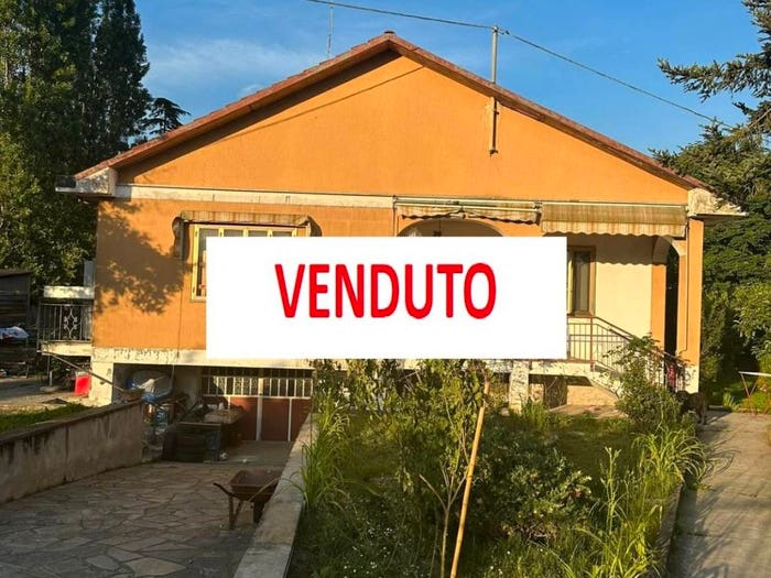 Casa quadrilocale in vendita in Strada Piscina, Piane, Cumiana