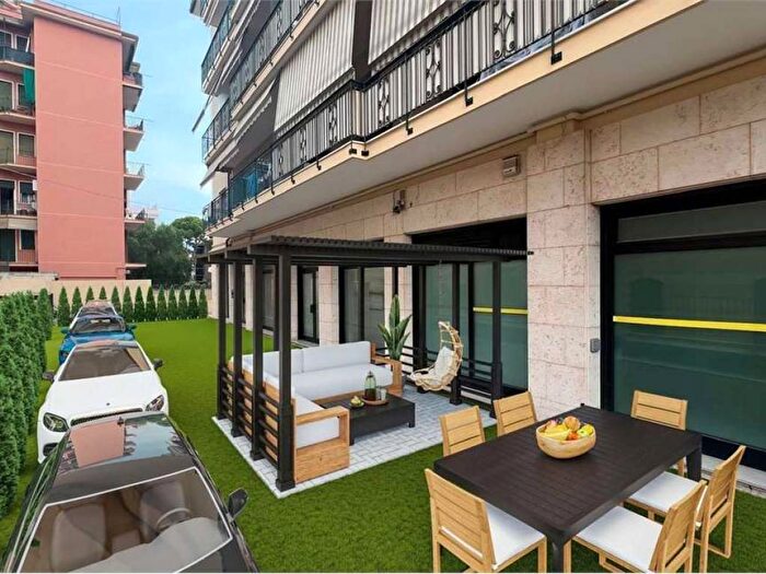 Appartamento con 6 locali in vendita in Via vittorio veneto, Centro, Bordighera