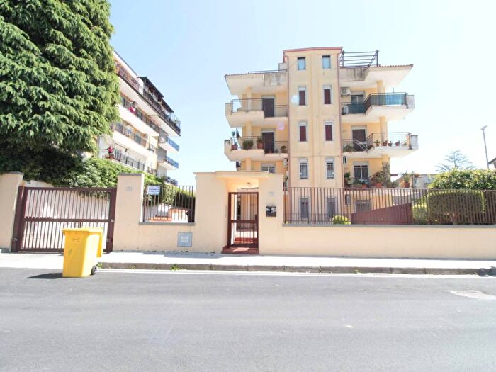Appartamento quadrilocale in vendita in Via Jacopo Comin, Puccianiello, Caserta