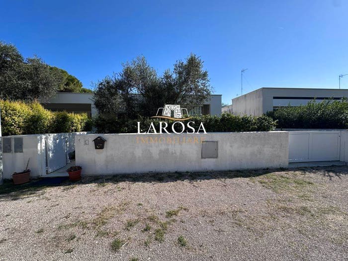 Casa con 5 locali in vendita in Via Giordania, Torre Specchia Ruggeri, Melendugno