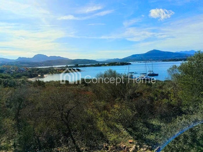 Appartamento trilocale in vendita in Porto Rotondo, Olbia