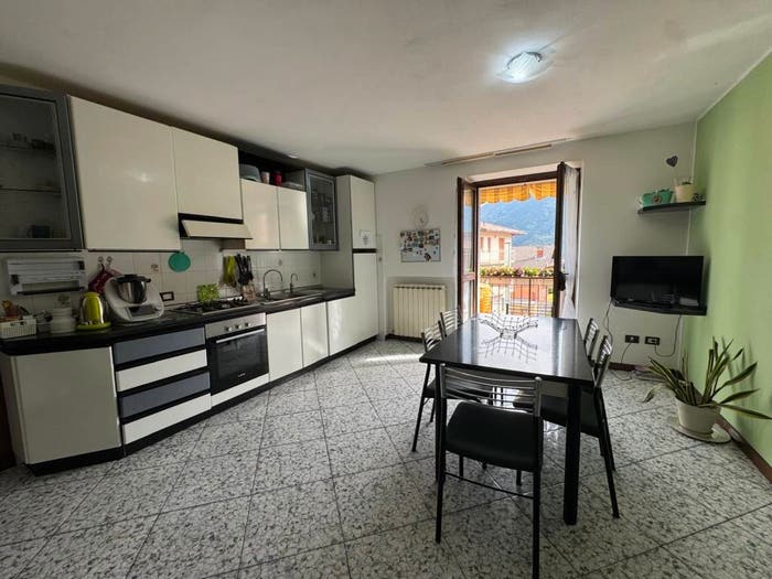 Appartamento quadrilocale in vendita in Via Risorgimento, San Lorenzo Di Rovetta, Rovetta