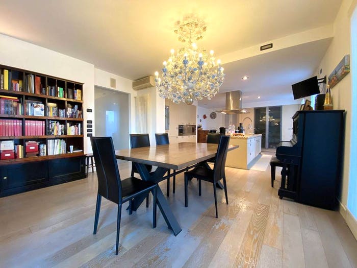 Casa con 5 locali in vendita in Santa Giustina in Colle