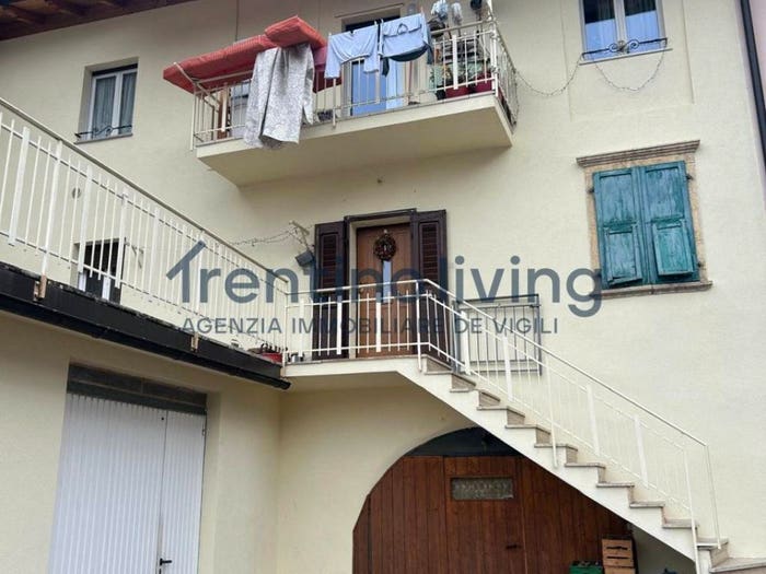 Appartamento trilocale in vendita in Via Damiano Chiesa, Toss, Ton