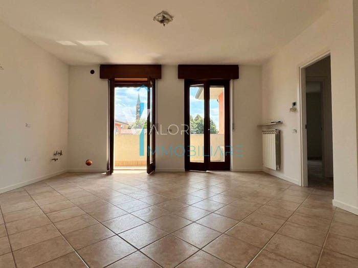 Appartamento trilocale in vendita in Via Chiesa, Arcole