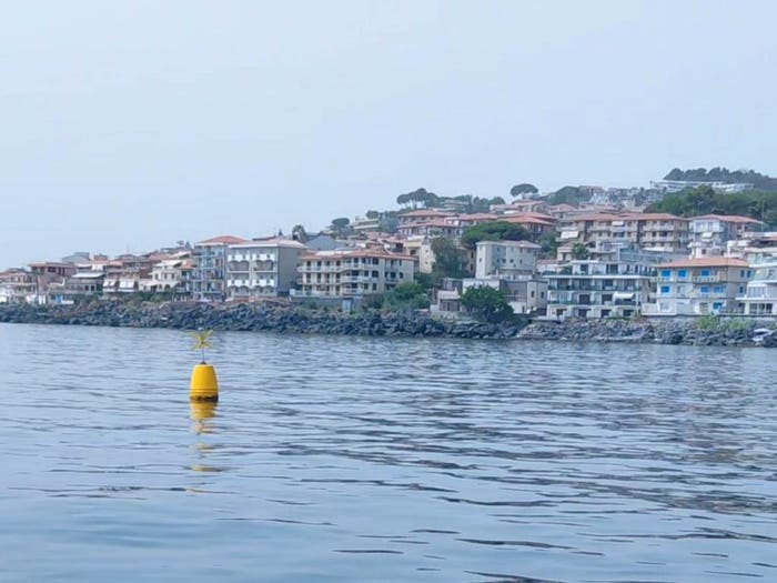 Appartamento trilocale in vendita in Via Lachea, Aci Trezza, Aci Castello
