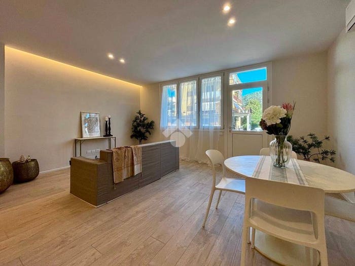 Appartamento trilocale in vendita in Via Giuseppe Di Vittorio, Centro, Pontassieve