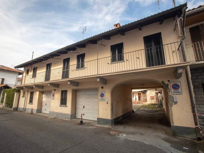 Appartamento quadrilocale in vendita in Via San Giovanni, Centro, Savigliano
