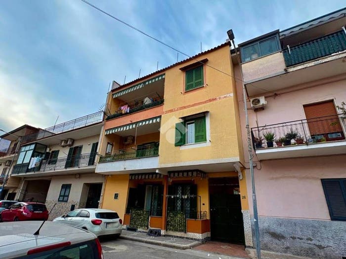 Appartamento trilocale in vendita in Via Marco Polo, Centro, Caivano