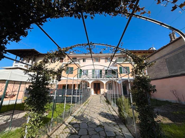 Appartamento quadrilocale in vendita in Via Roma, Centro, Airasca