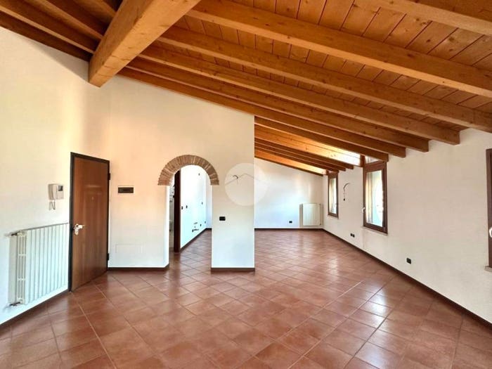 Appartamento trilocale in vendita in VIA CAVALIERI DI VITTORIO VENETO, Centro, Dello