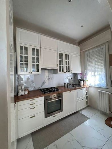 Appartamento trilocale in vendita in Via Imperia, San Leonardo, Parma