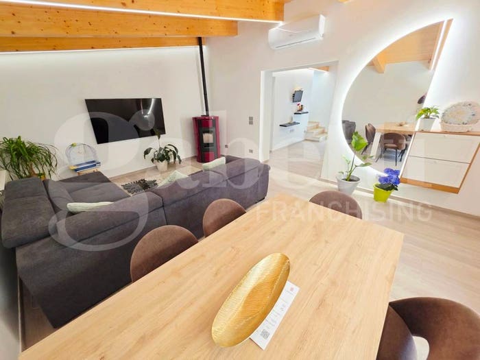 Casa quadrilocale in vendita in VIA BOSCHETTI, Boschetti, Bastia Umbra