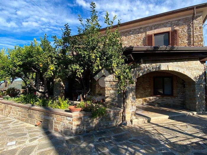 Appartamento bilocale in vendita in Località San Pietro, San Pietro, Castellabate