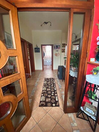 Appartamento trilocale in vendita in Via Fornaci, Centro, Montelabbate