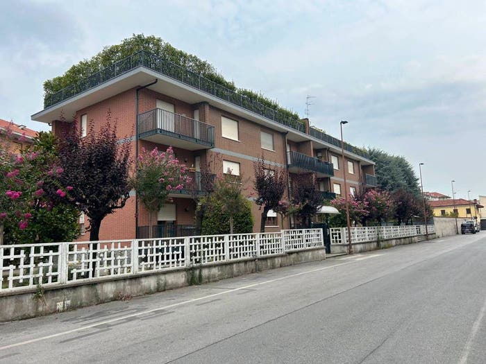 Appartamento quadrilocale in vendita in Via Europa, Centro, Bra