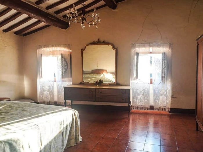Casa con 6 locali in vendita in Località Marcena SNC, Giovi, Arezzo