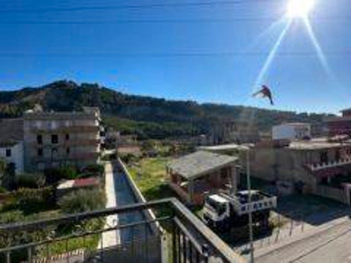 Appartamento quadrilocale in vendita in Via Pallica, Melito di Porto Salvo