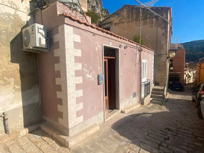 Casa monolocale in vendita in VIA CATENA, Modica Alta, Modica