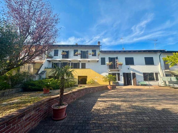Casa con 6 locali in vendita in Via Toeri, Case Toeri, Murisengo Monferrato