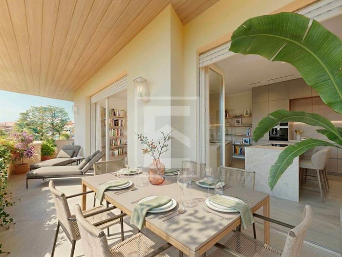 Casa con 6 locali in vendita in Viale Motta, Desenzano Centro, Desenzano del Garda