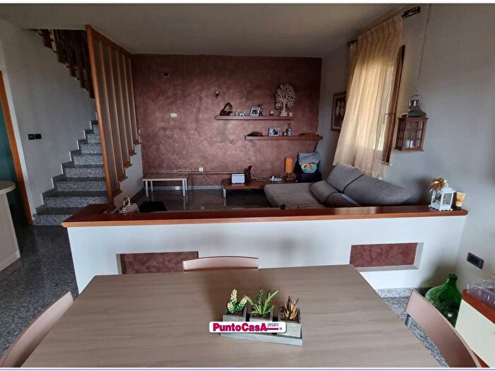 Casa con 5 locali in vendita in Via Giuseppe Piergiovanni, Candelara, Pesaro