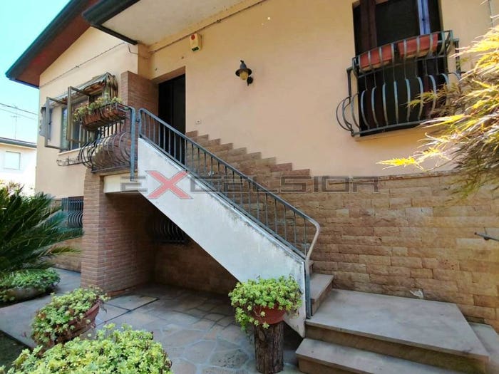 Casa con 5 locali in vendita in Via G Matteotti n bis Cavarzere VE, Centro, Cavarzere